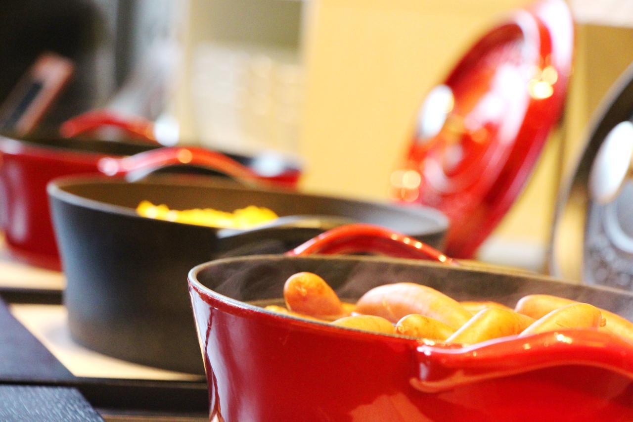 Omo7 Asahikawa By Hoshino Resorts Екстериор снимка A Le Creuset cast iron casserole